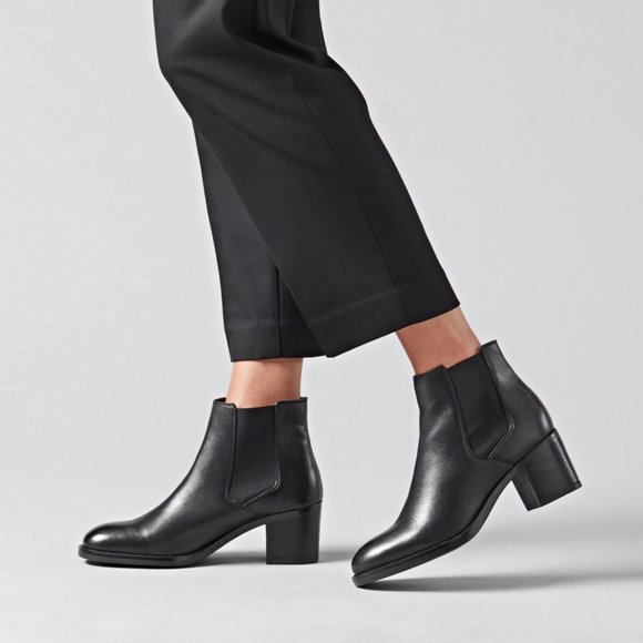 Clarks Shoes - NIB Clarks Mascarpone Bay Heeled Chelsea Booties